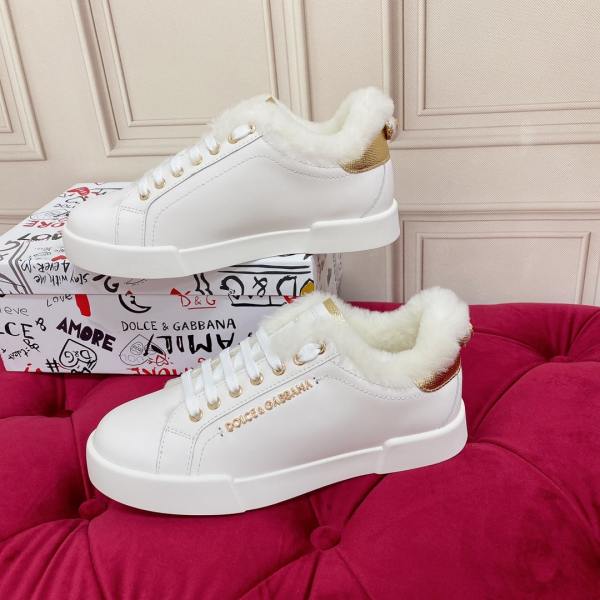 Dolce & Gabbana women's low-top sneakers with white fur