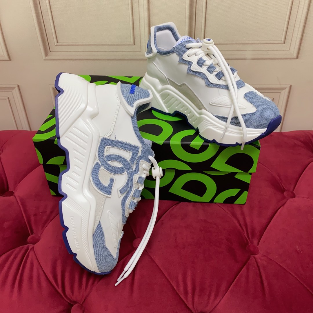 Dolce & Gabbana Blue and White Daymaster Women's Sneaker - Image 2