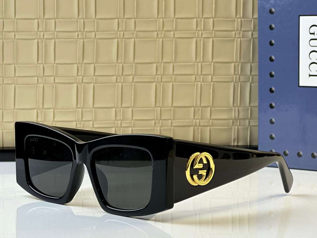 Gucci GG1425S 004 Rectangle Women’s Sunglasses