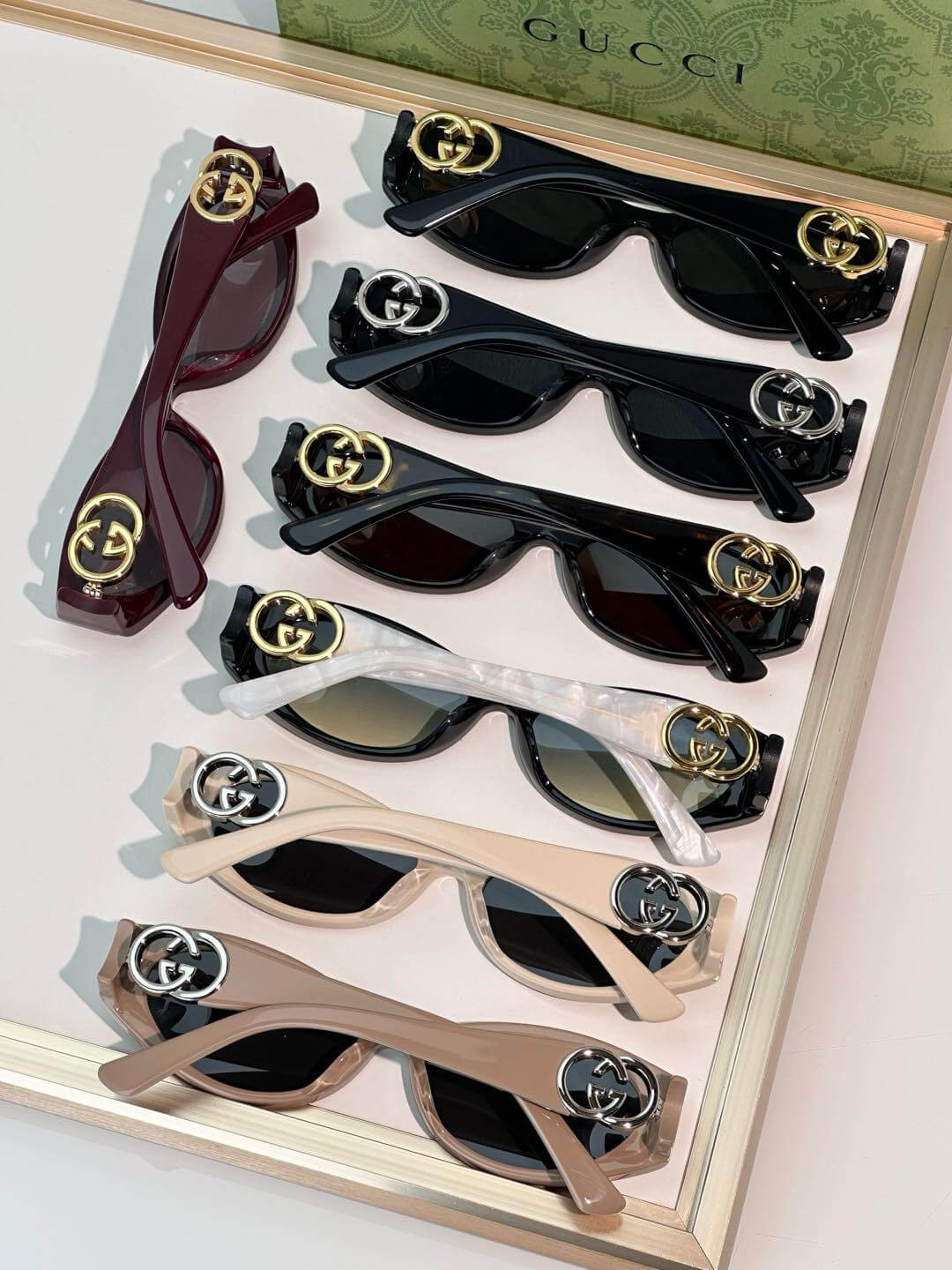 Gucci Women's GG1660S Oval Frame Sunglasses - Image 2