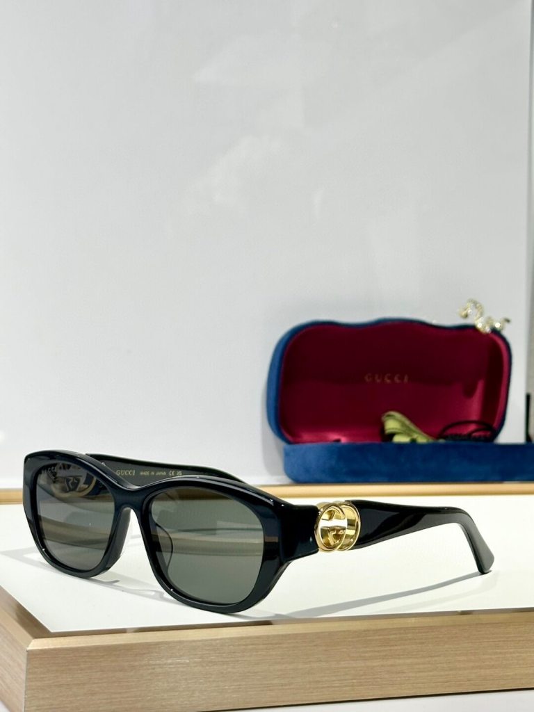 Gucci Women's GG1826SK Sunglasses – Timeless Elegance, Modern Flair