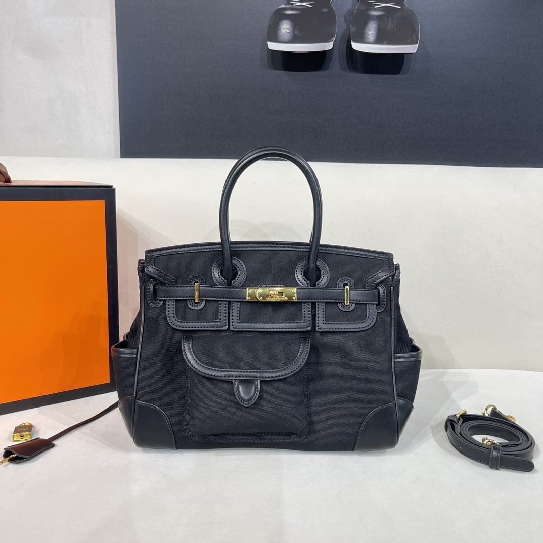 Hermès Birkin 30cm Black Bag