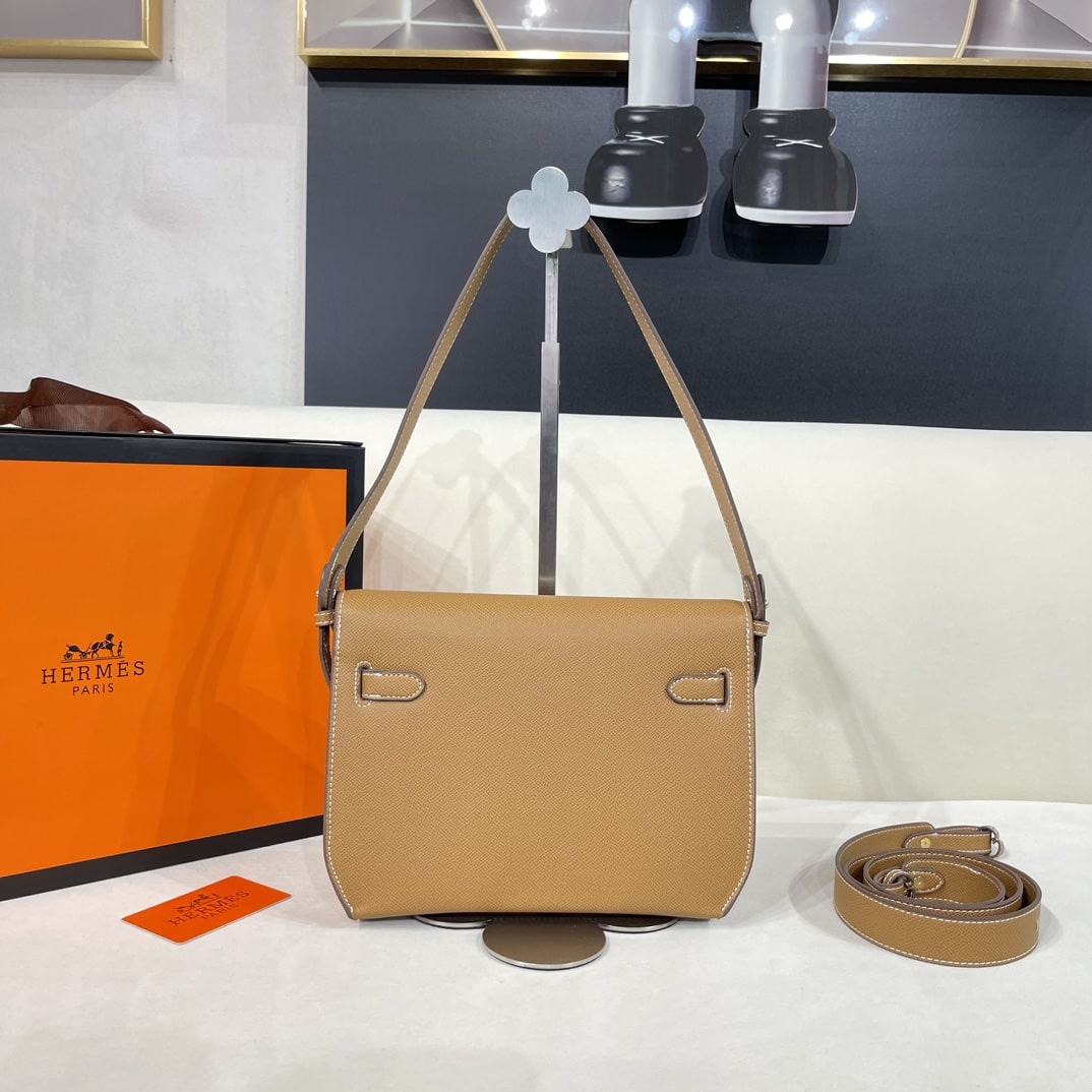Hermès Kelly Depeches 25cm Camel Bag - Image 4