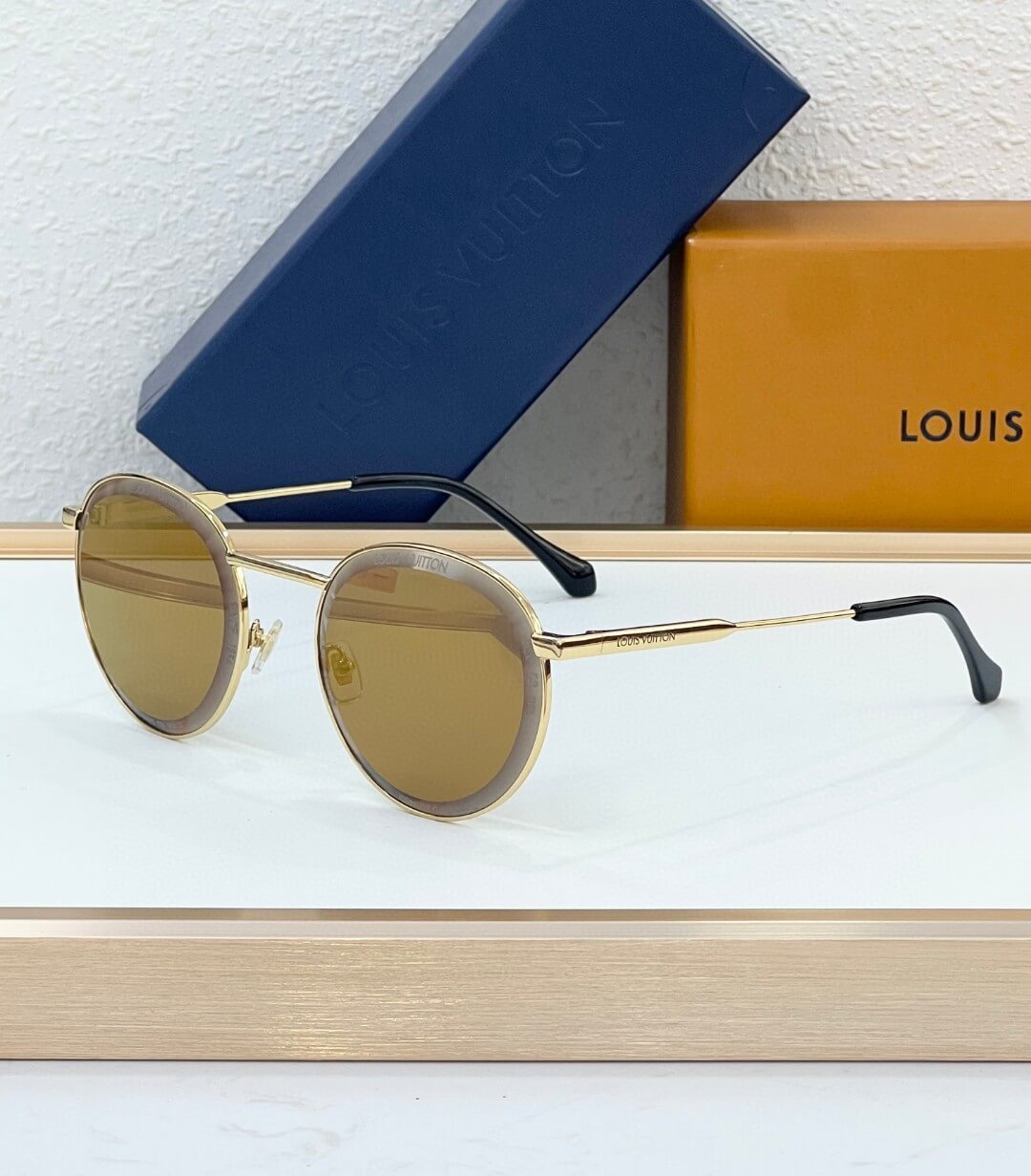 Louis Vuitton 1.1 Millionaires Round Sunglasses – Black & Gold - Image 5
