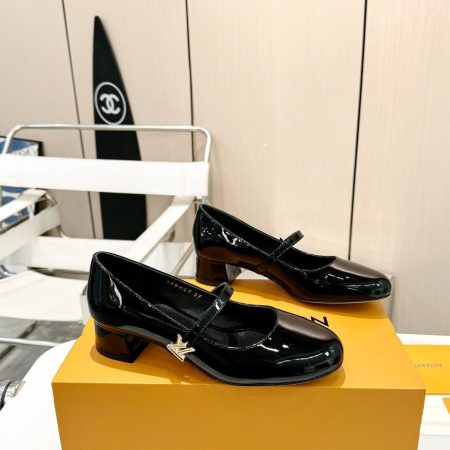 Louis Vuitton Black Patent Leather Mary Jane Pumps