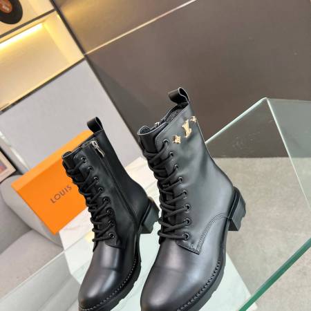 Louis Vuitton Citizen Flat Ranger Laced Up Boot - Black Leather