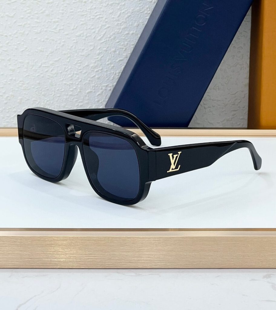 Louis Vuitton Clash Round Square Sunglasses - Multiple Colors