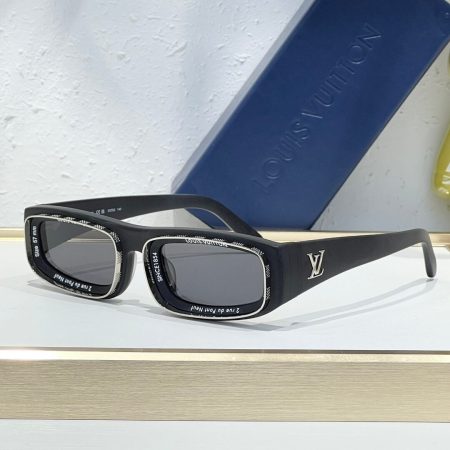 Louis Vuitton Cyclone Rectangle Sunglasses – Bold, Retro Streetwear Icon
