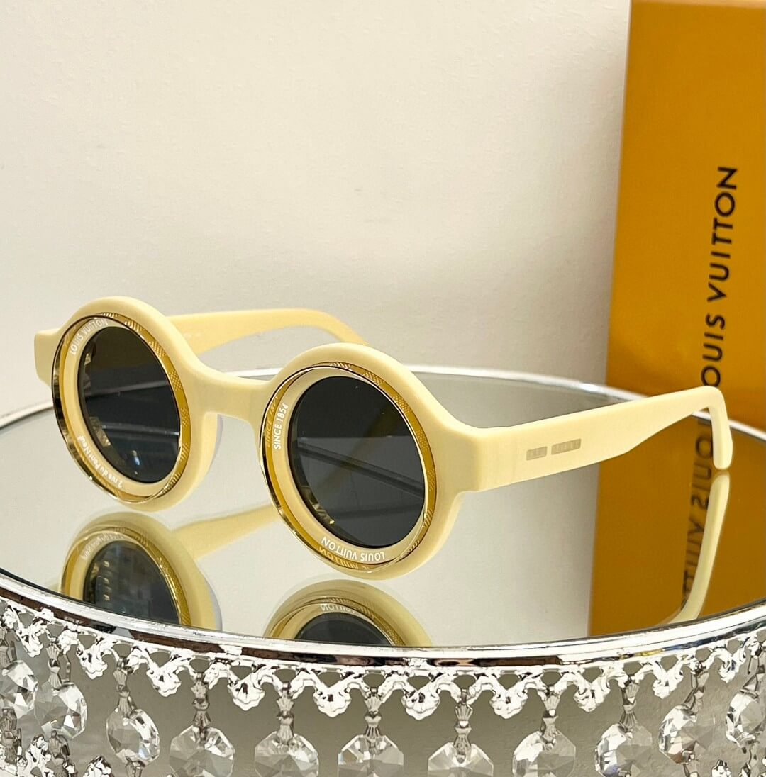 Louis Vuitton Cyclone Round Sunglasses – Statement Eyewear in Multiple Colors - Image 8