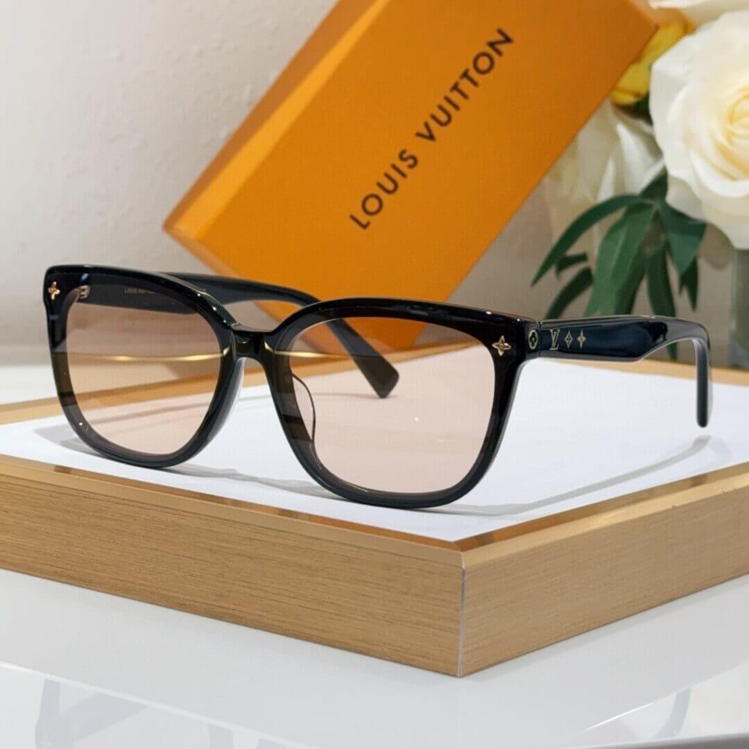 Louis Vuitton LV Match Rectangle Sunglasses - Image 5