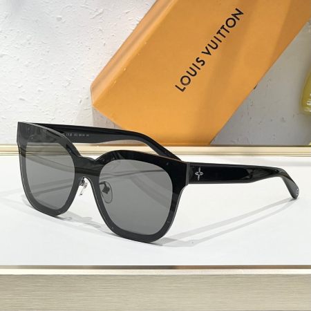 Louis Vuitton Monogram Mirror Square Sunglasses