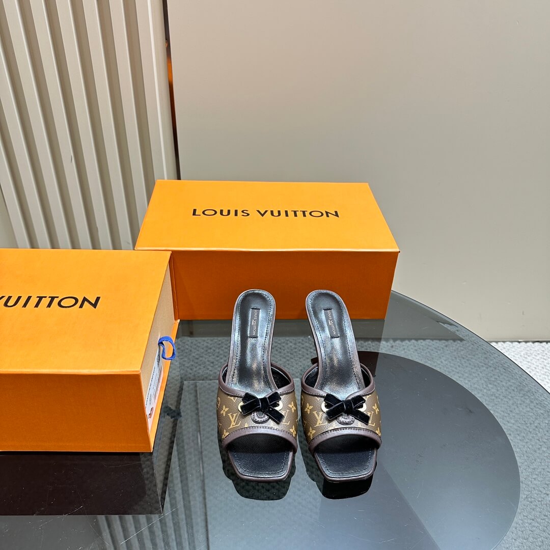 Louis Vuitton Neo Revival Mule - Monogram Empreinte Leather with Bow - Image 3