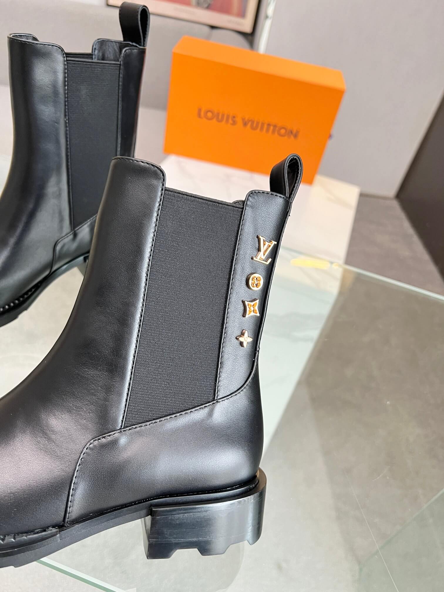 Louis Vuitton Silhouette Ankle Boot in Black – Bold Elegance for Every Step - Image 8