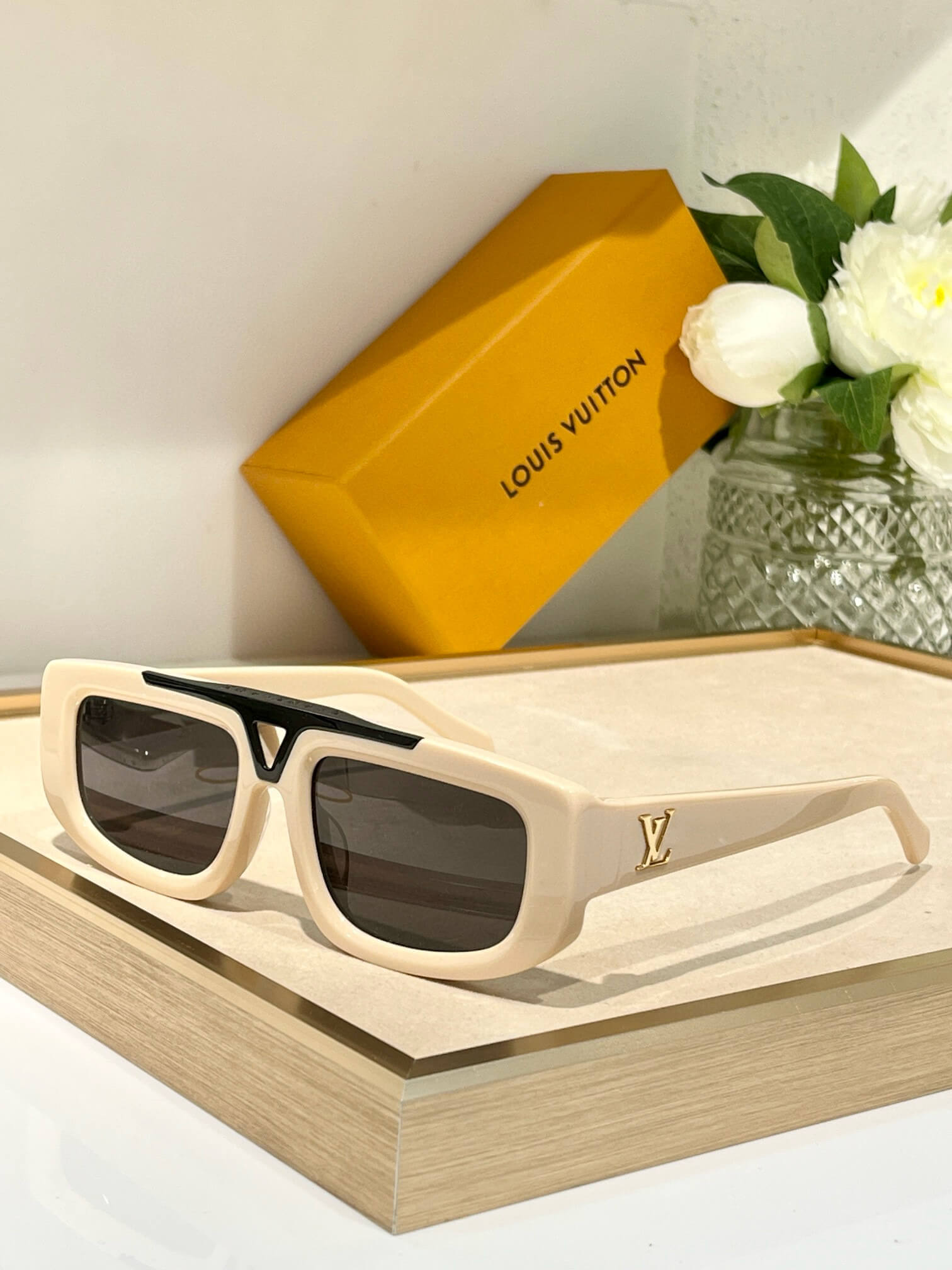 Louis Vuitton Super Vision Low Square Sunglasses - Image 8