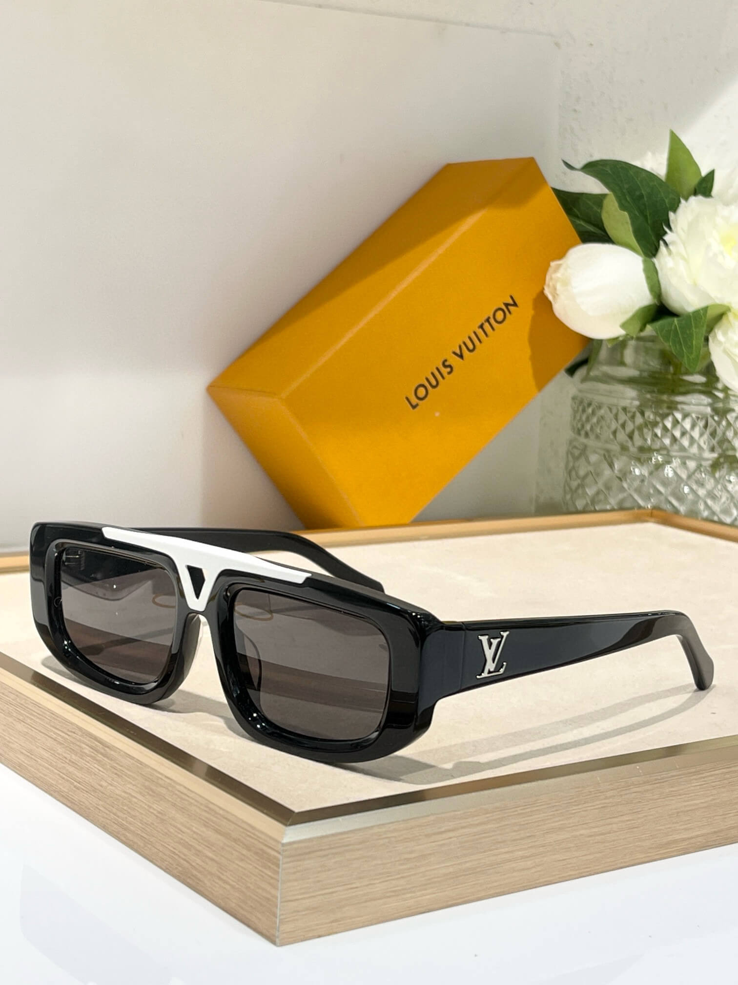 Louis Vuitton Super Vision Low Square Sunglasses - Image 7