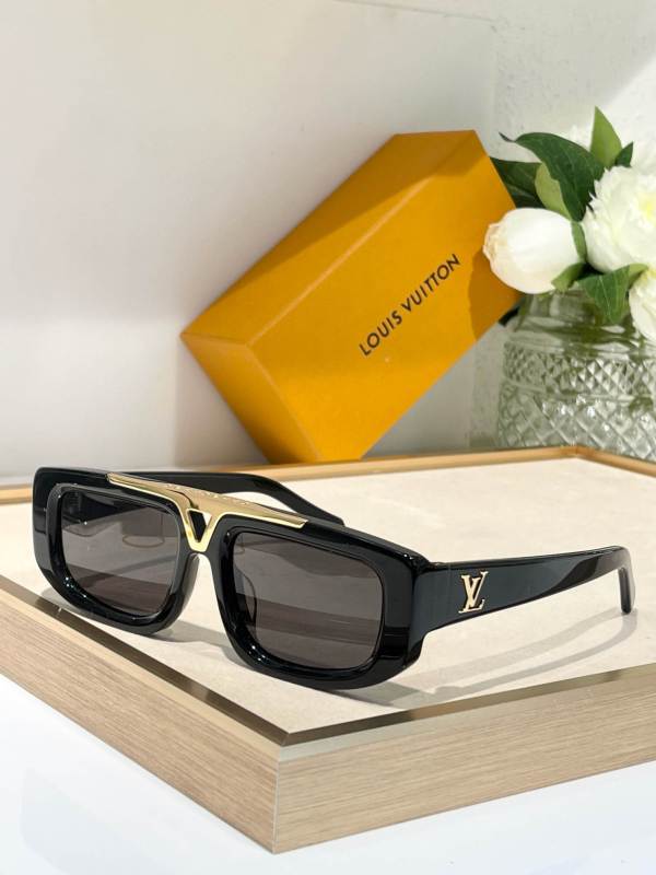 Louis Vuitton Super Vision Low Square Sunglasses