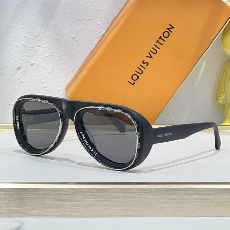 Louis Vuitton Super Vision Pilot Sunglasses – Bold Aviator Redefined