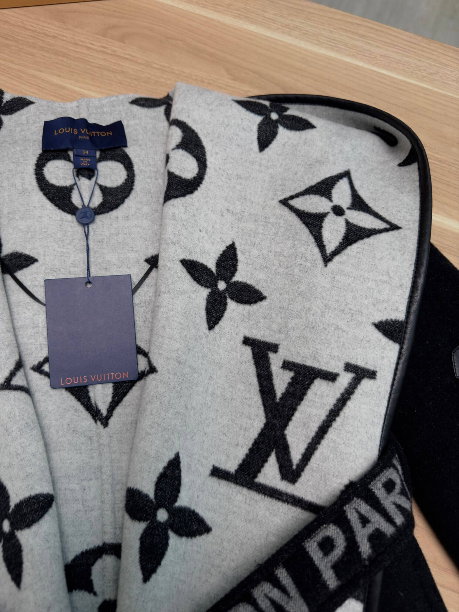 Louis Vuitton Women's Cashmere Wrap Coat in Black and Light Grey Monogram - Image 8