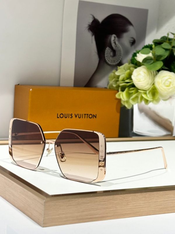 Louis Vuitton Obsession Square Sunglasses