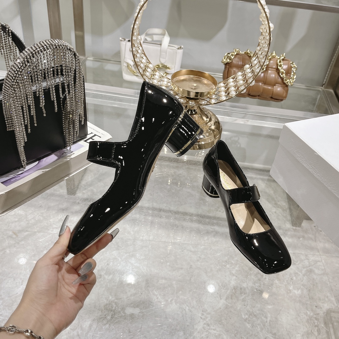 Miss Dior Mary Jane Black Patent Pumps - Image 5