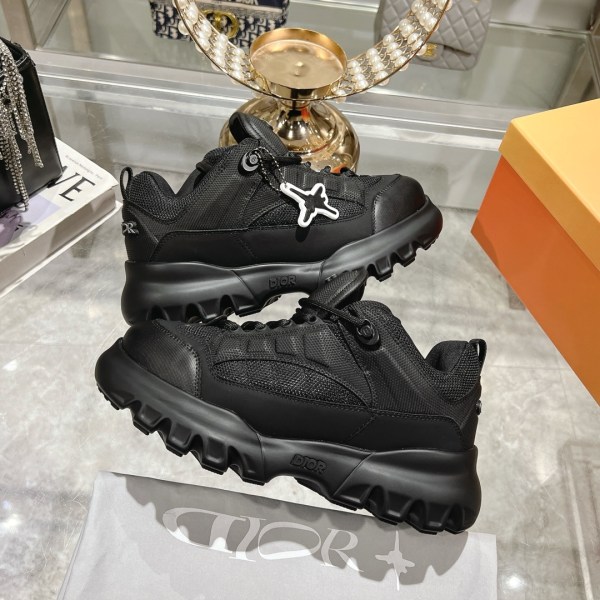 Dior x Lewis Hamilton Snow Derby Black Sneaker