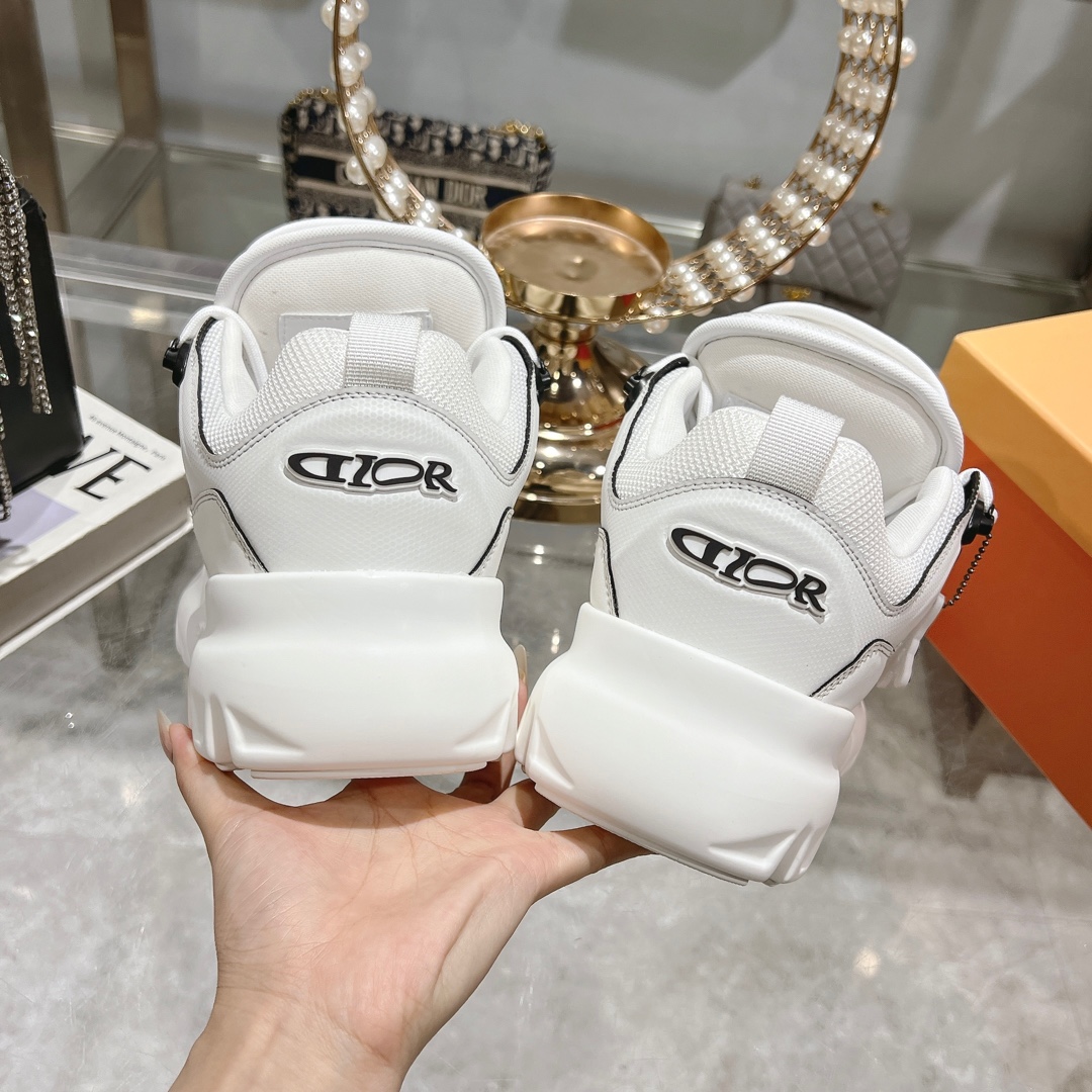 Dior x Lewis Hamilton Snow Derby White Sneaker - Image 5