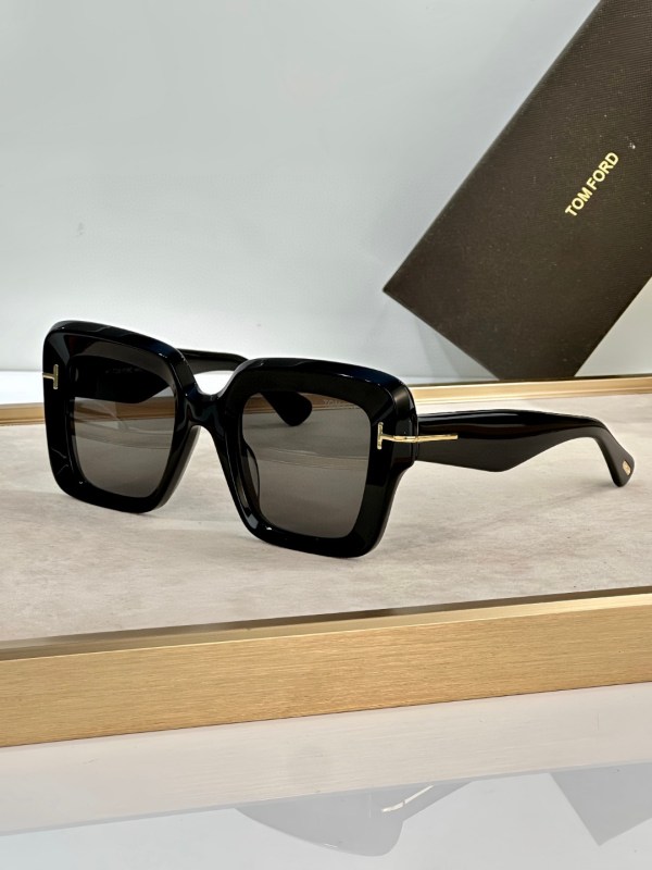 Tom Ford FT1157 Esme Oversized Square Sunglasses