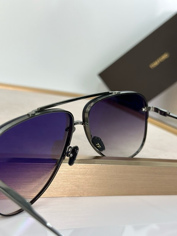 Tom Ford Leon TF1071 30F Sunglasses - Image 18