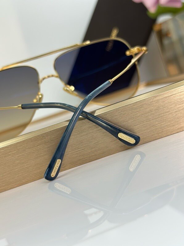 Tom Ford Leon TF1071 30F Sunglasses - Image 6