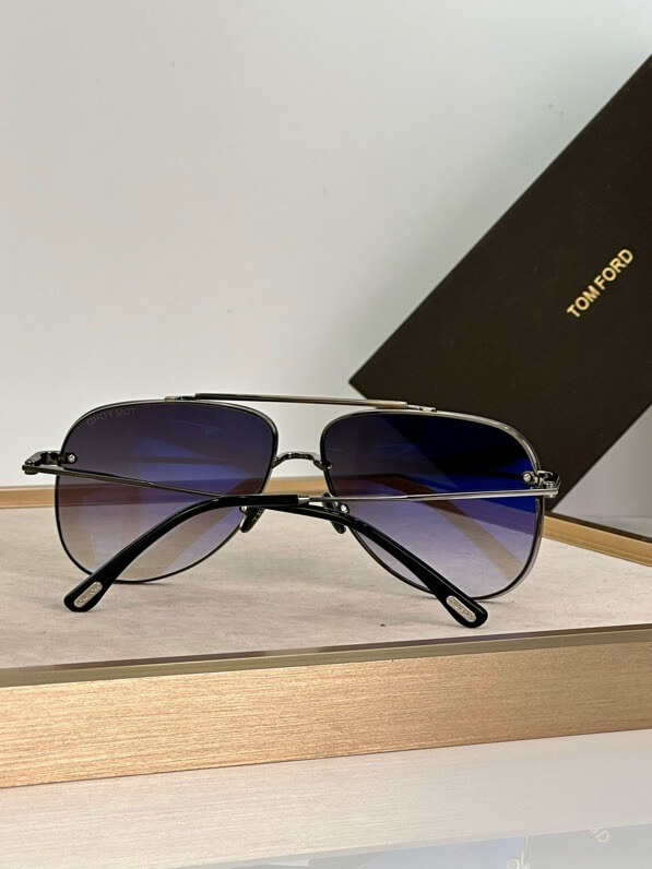 Tom Ford Leon TF1071 30F Sunglasses - Image 15