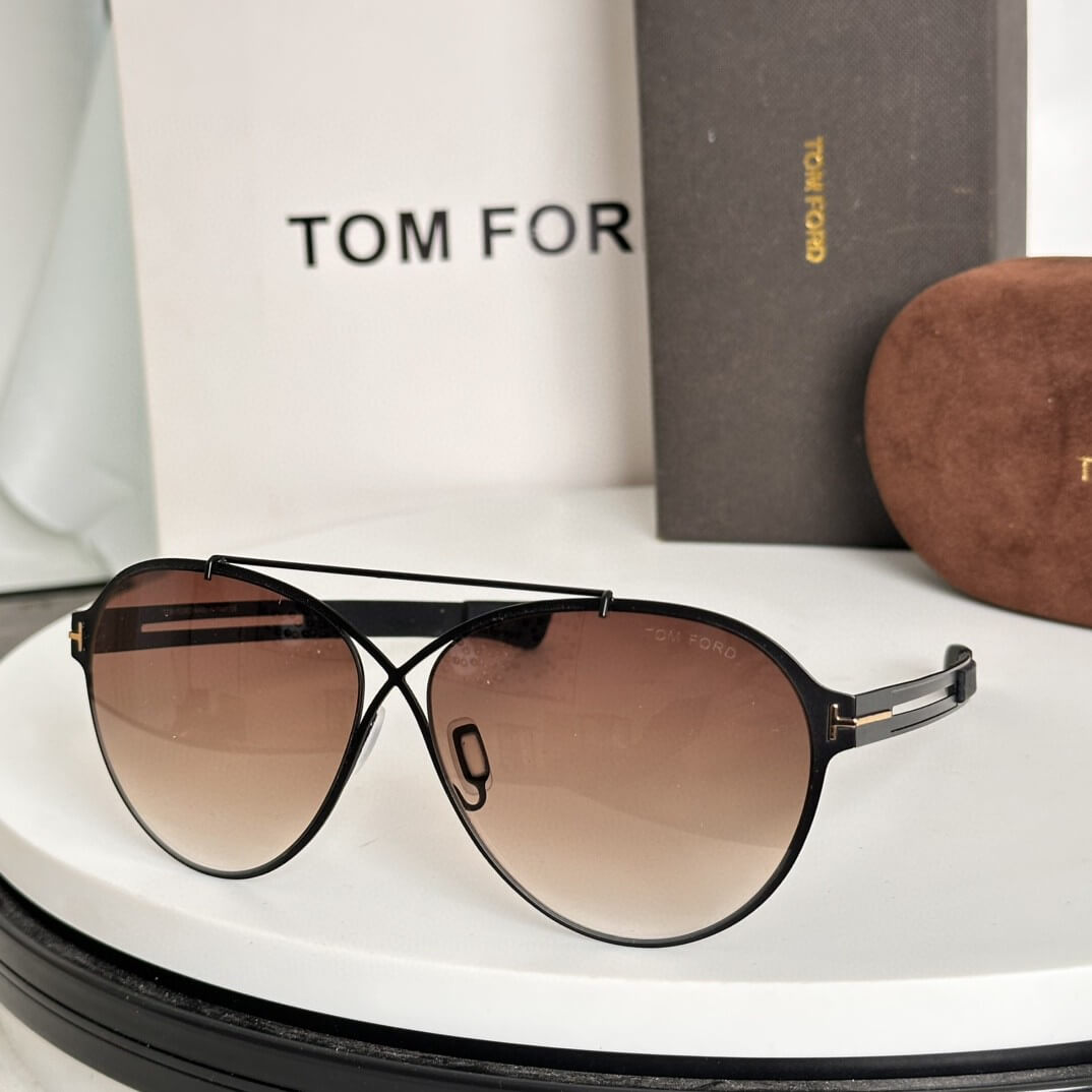 Tom Ford Men's FT0828 Sunglasses – Timeless Luxury Meets Modern Edge - Image 6
