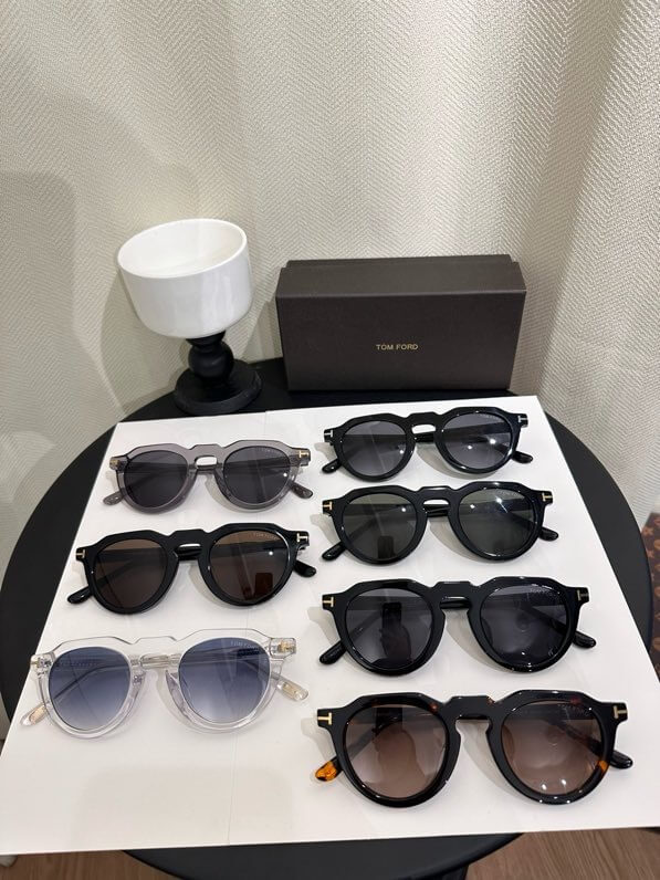 Tom Ford Round Horn Sunglasses - Image 3