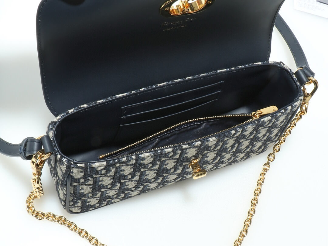 Miss Caro Pouch with Chain Blue Dior Oblique Jacquard and Smooth Calfskin - Image 4