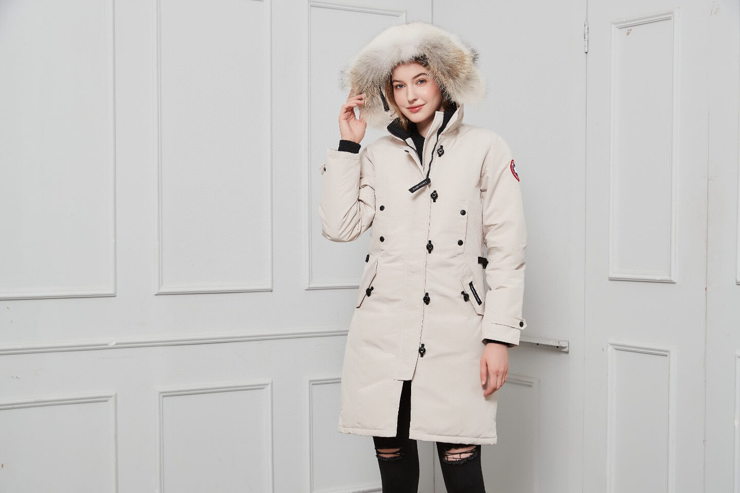 Canada Goose Women's Kensington Parka Jacket in Offwhite - Image 2