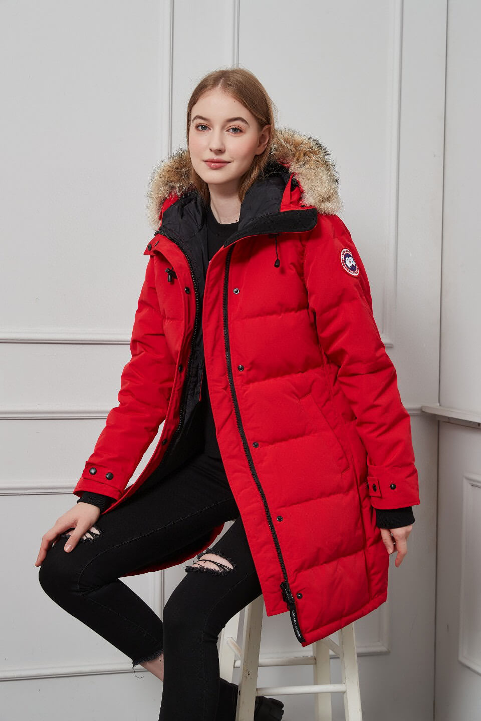 Canada Goose Women's Shelburne Parka Jacket in Red - Image 2