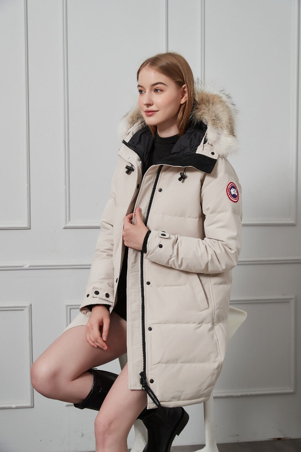 Canada Goose Women's Shelburne Parka Jacket in Cream - Image 2