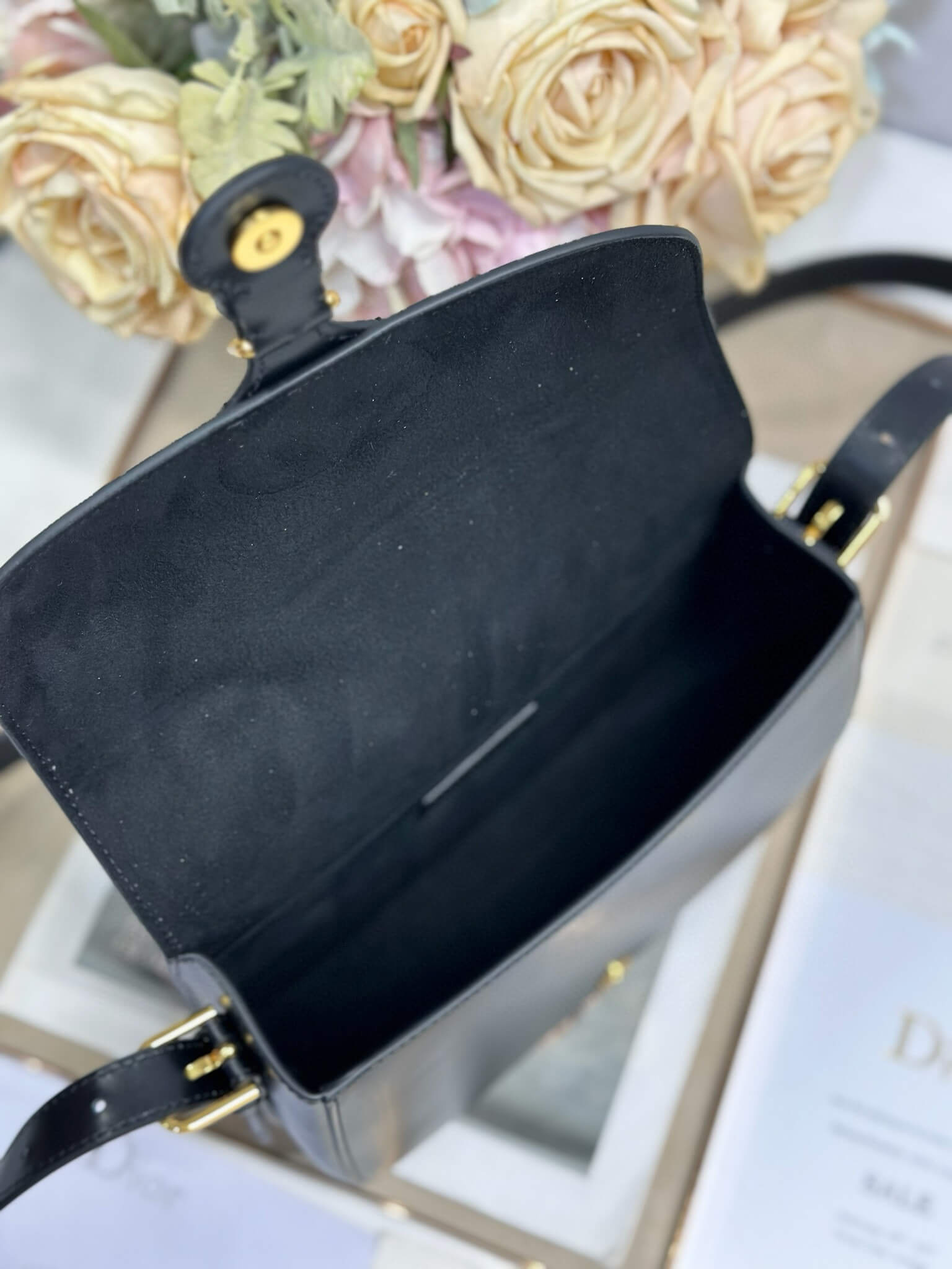 Dior Black Leather Bobby Shoulder Bag Size Small - Image 7