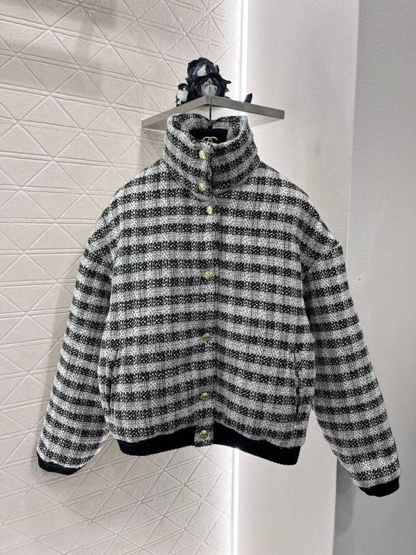 Chanel Glittered Cotton Tweed Bomber Jacket in Black/White
