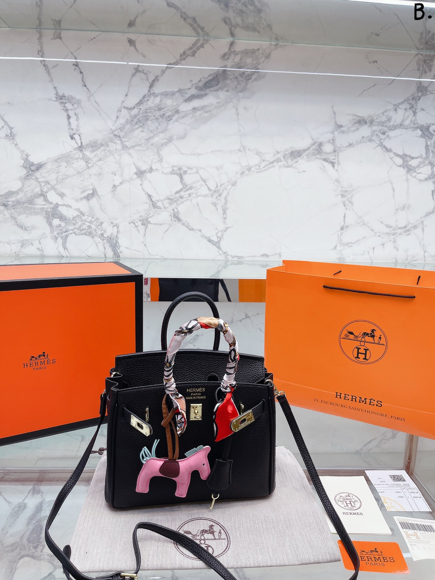 Hermès Birkin 30cm Leather Handbag - Image 3