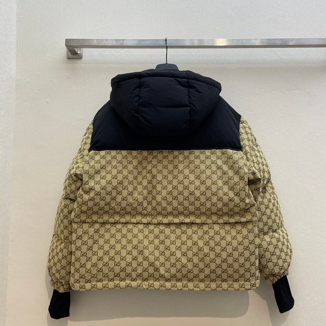 Gucci Women's GG Canvas Bomber Jacket in Beige and Ebony - Image 7