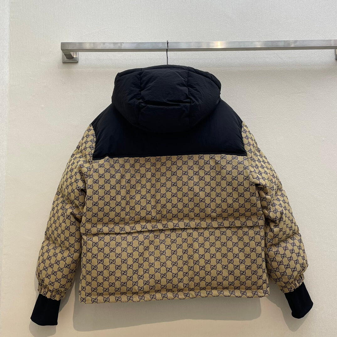 Gucci Women's GG Canvas Bomber Jacket in Beige and Blue - Image 4