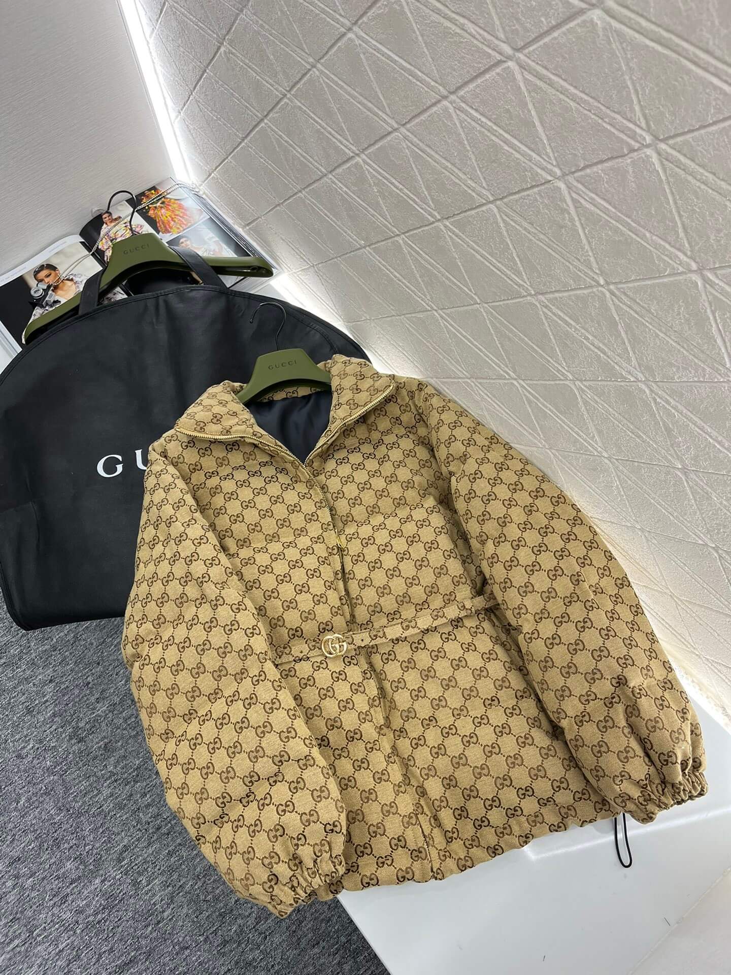 Gucci Women's GG Canvas Padded Bomber Jacket in Beige and Ebony - Image 5