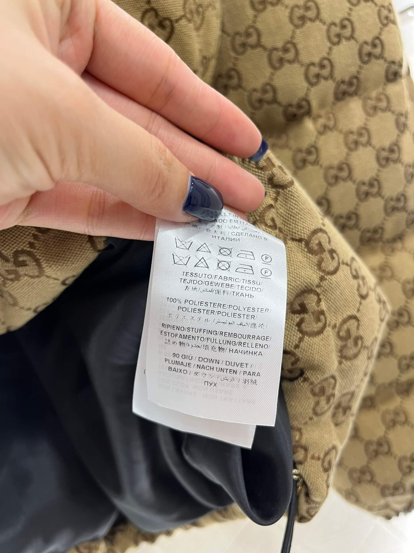 Gucci Women's GG Canvas Padded Bomber Jacket in Beige and Ebony - Image 4