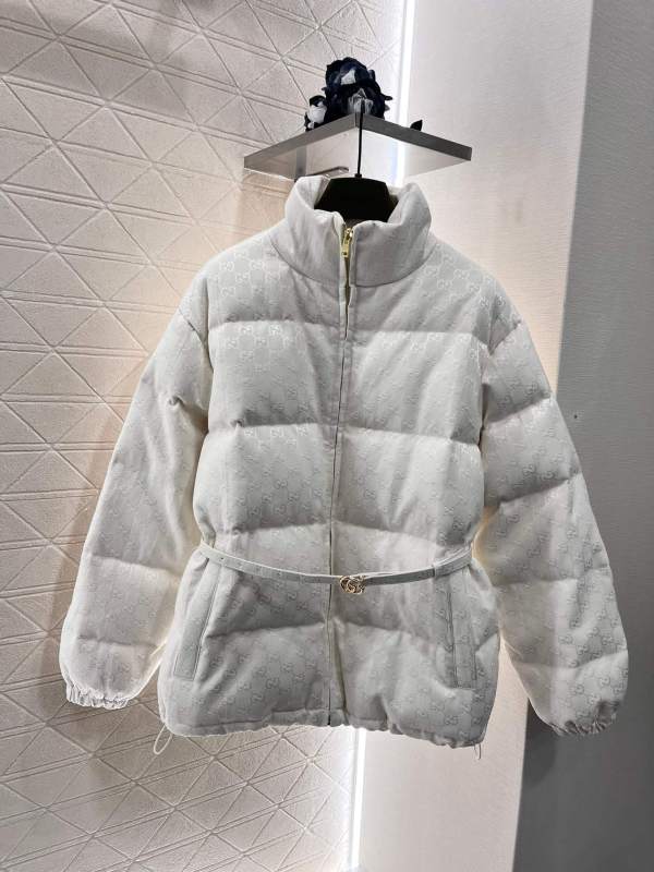 Gucci Women's GG Canvas Padded Bomber Jacket in Offwhite