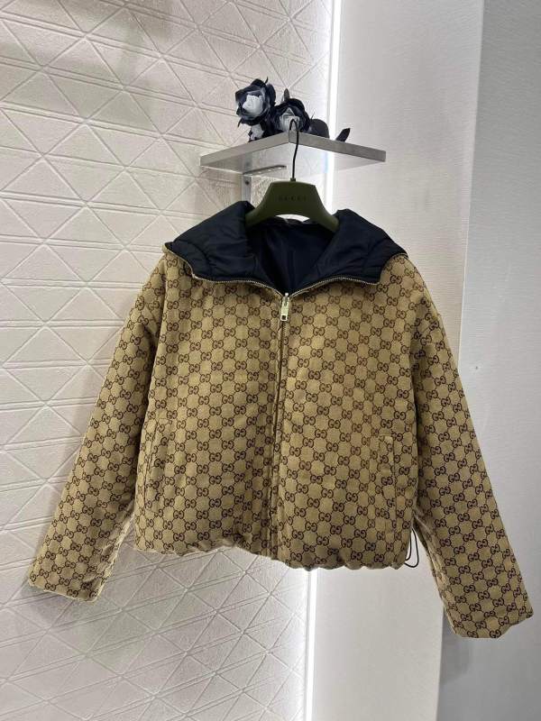 Gucci Women's Reversible Polyester Bomber Jacket in Black