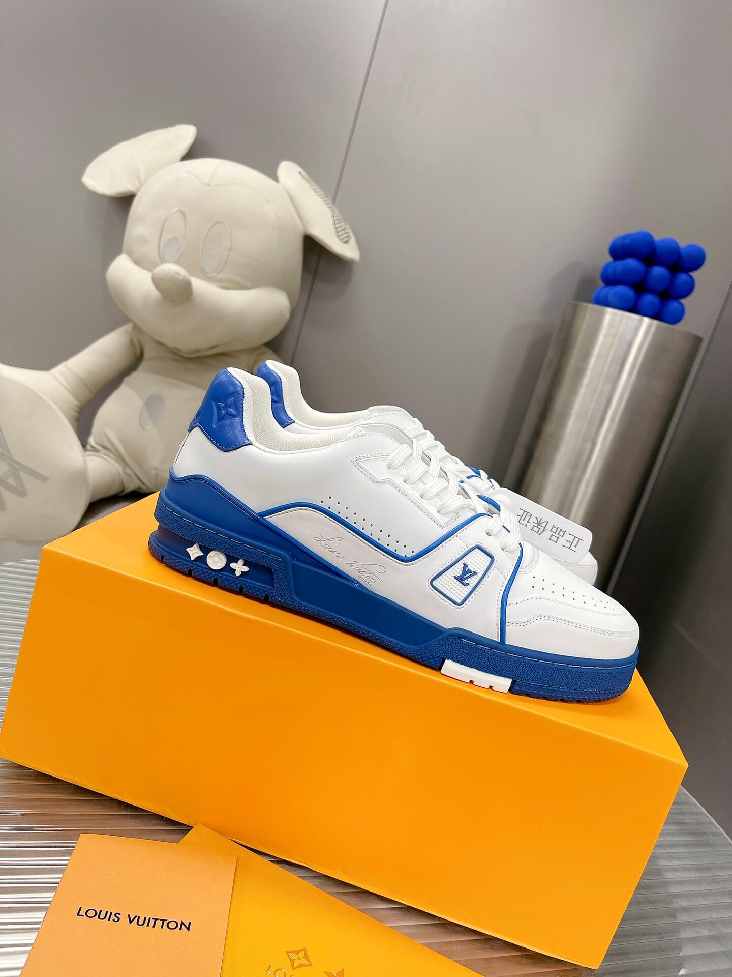 Louis Vuitton LV Trainer Sneaker in White/Blue