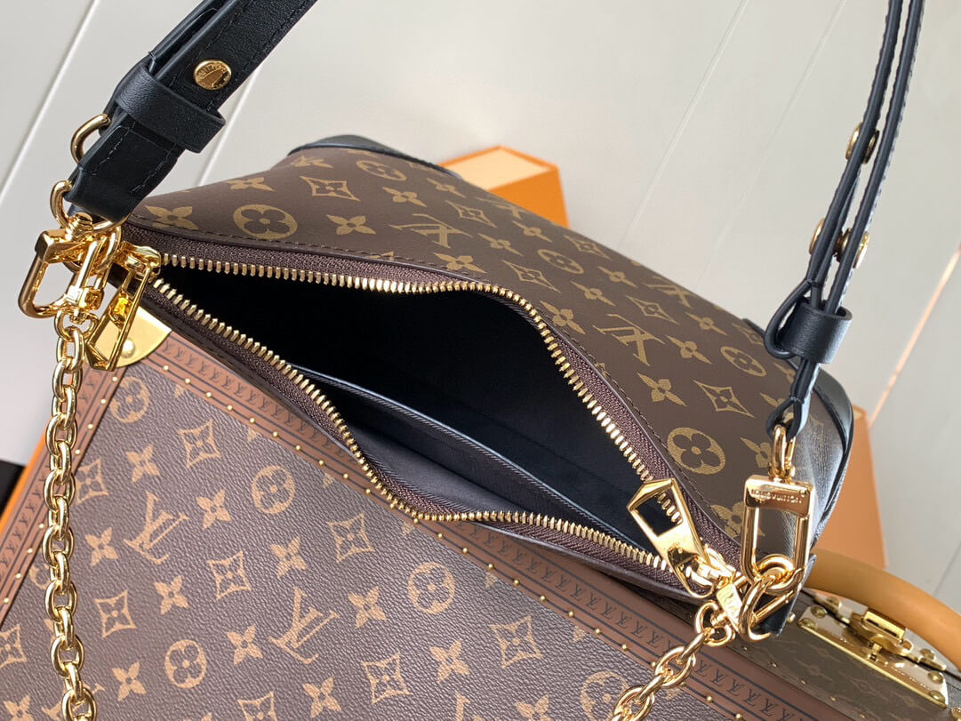 Louis Vuitton Monogram Canvas Boulogne Handbag - Image 9