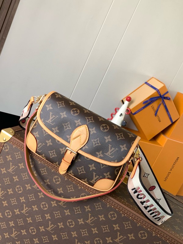 Louis Vuitton Monogram Canvas Diane Satchel Handbag