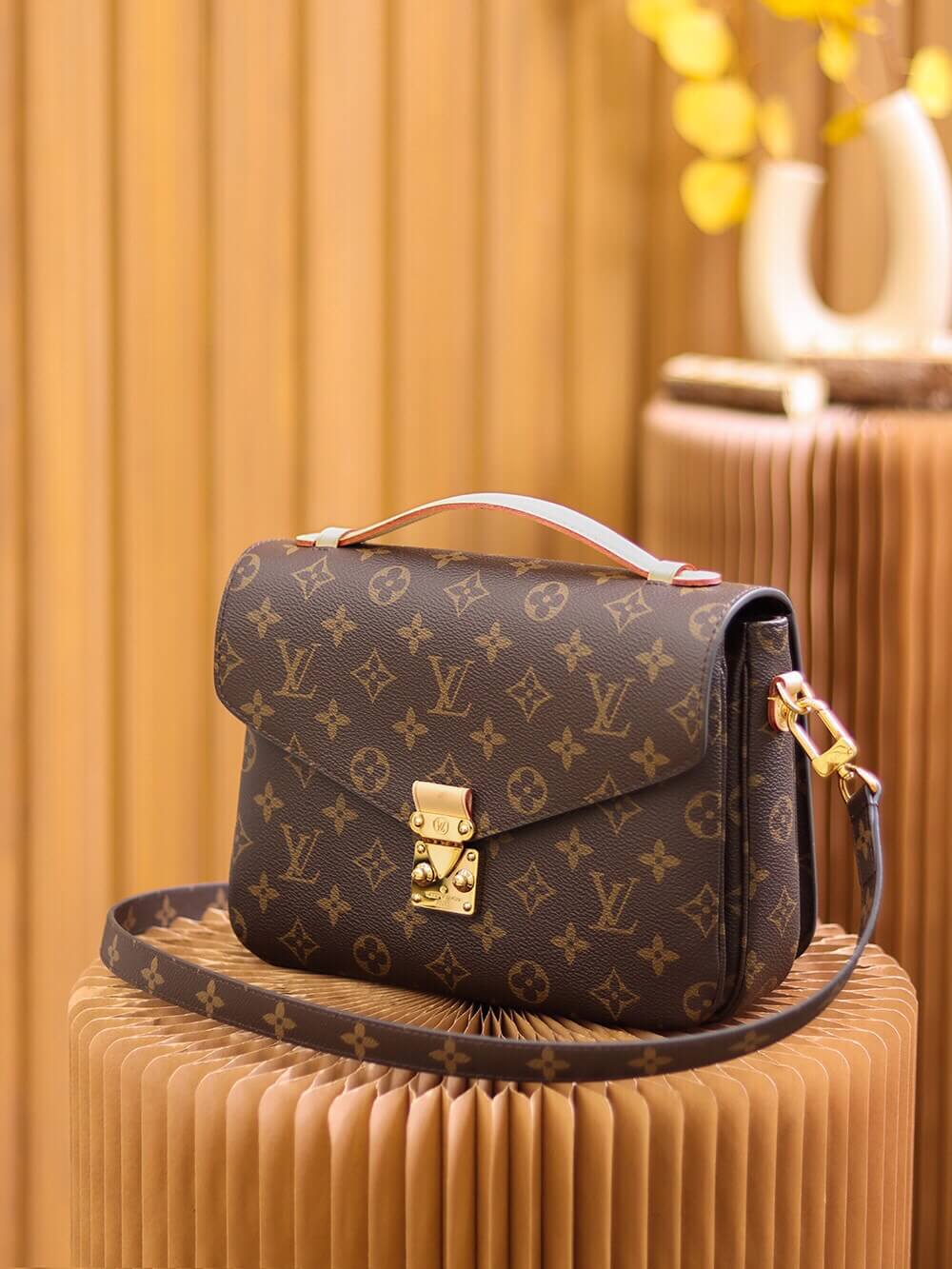 Louis Vuitton Monogram Canvas Pochette Métis Bag
