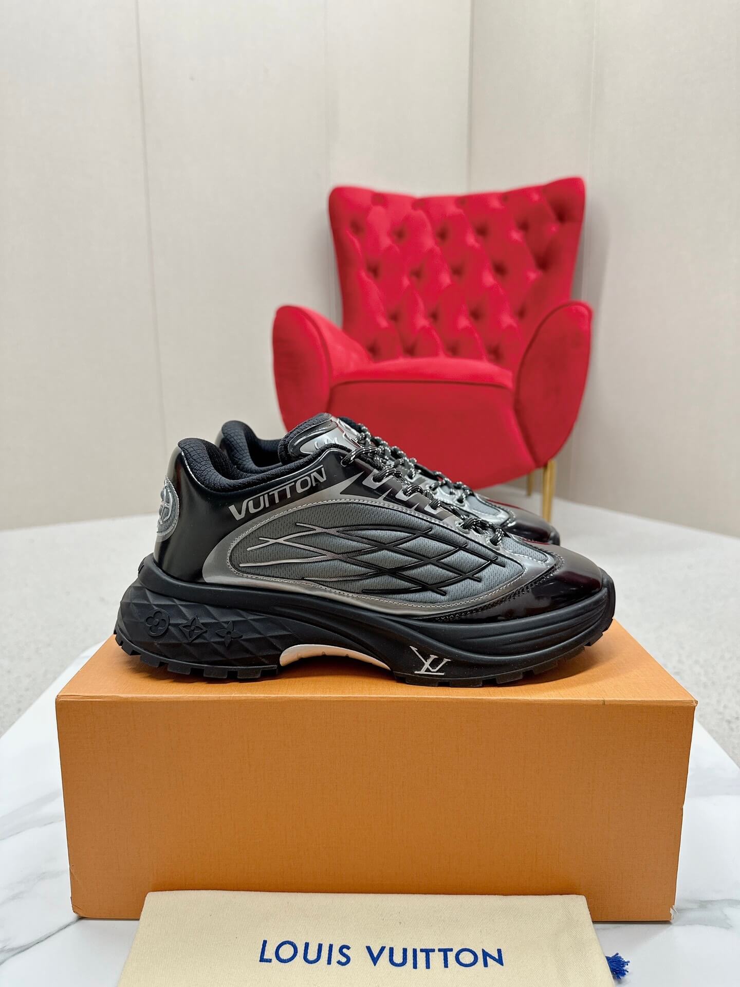 Louis Vuitton Discovery Lace Up Sneaker in Black - Image 2